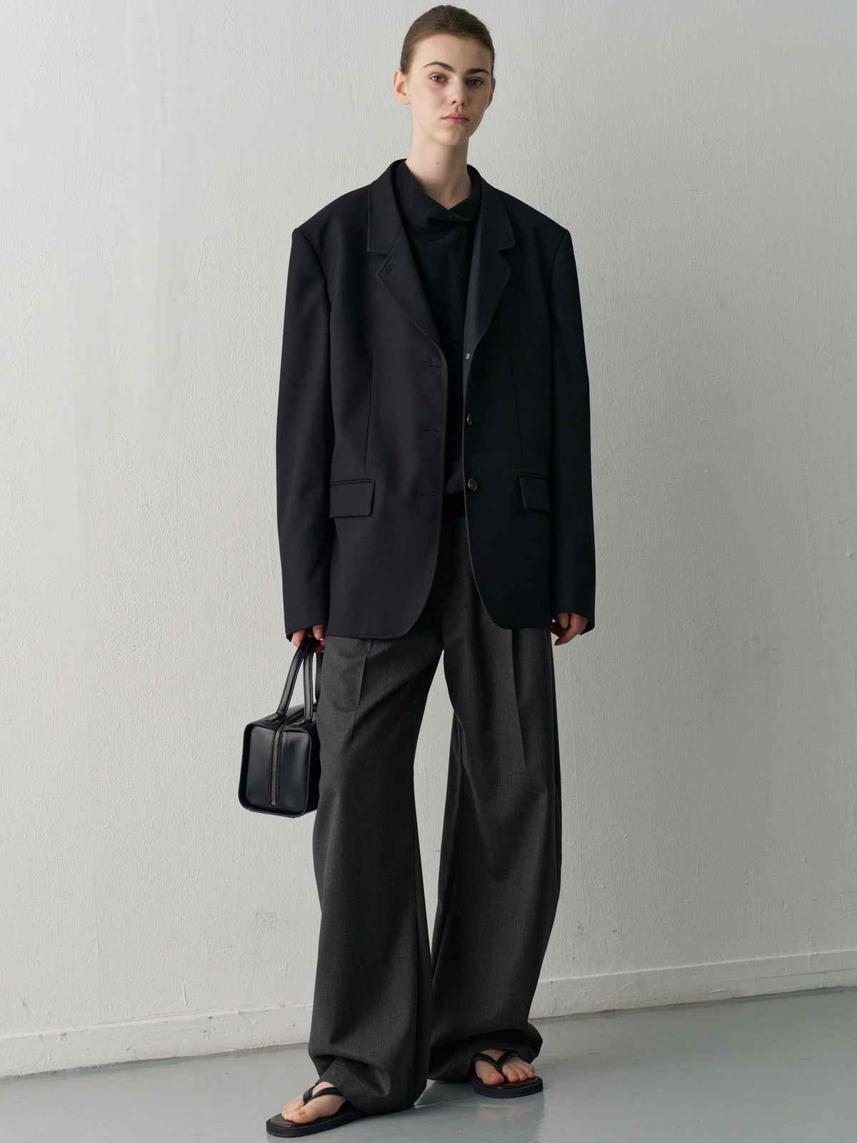 Timeless 3-Button Jacket_black