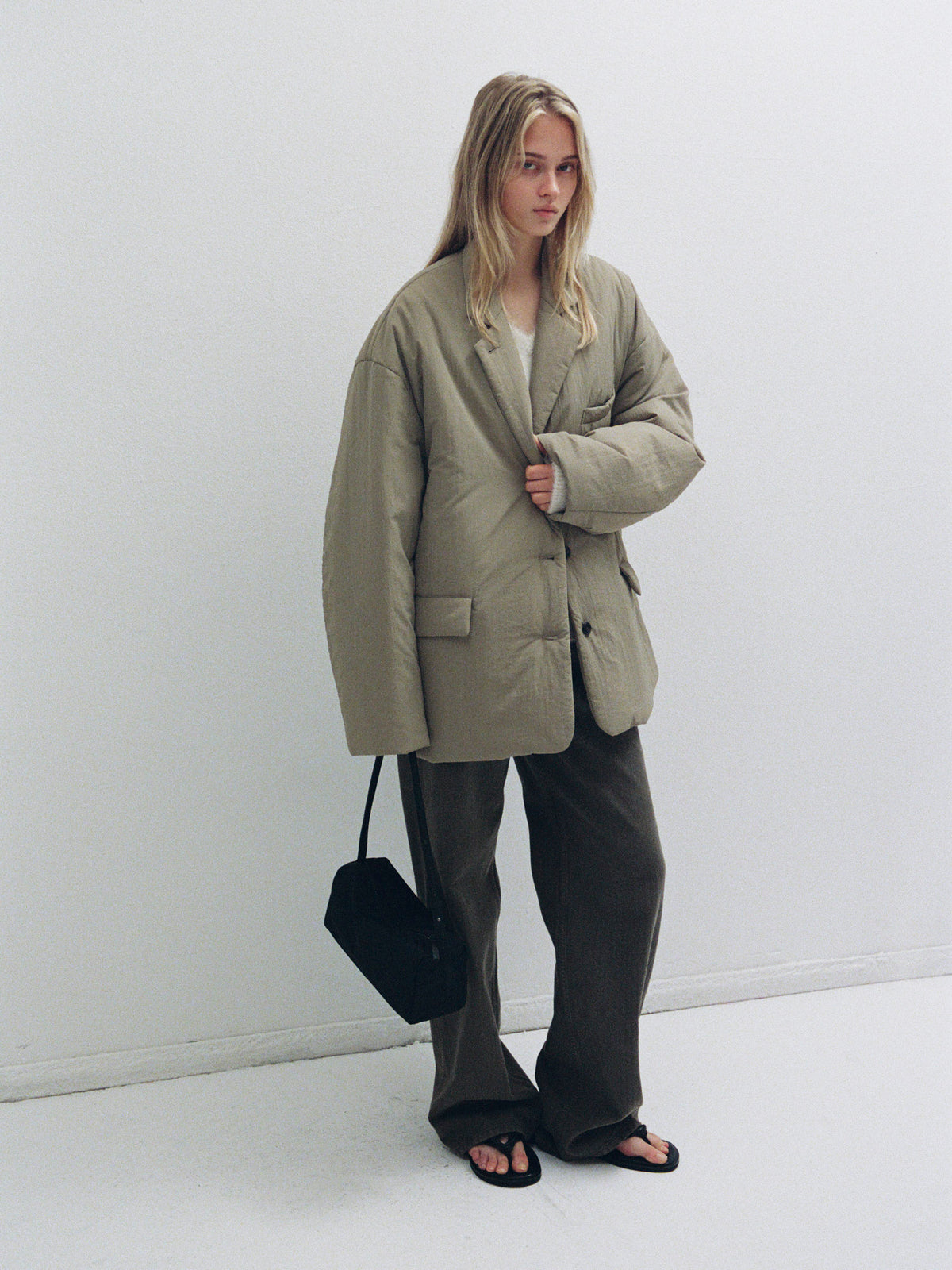 Padded Curved-Sleeve Blazer_mocha