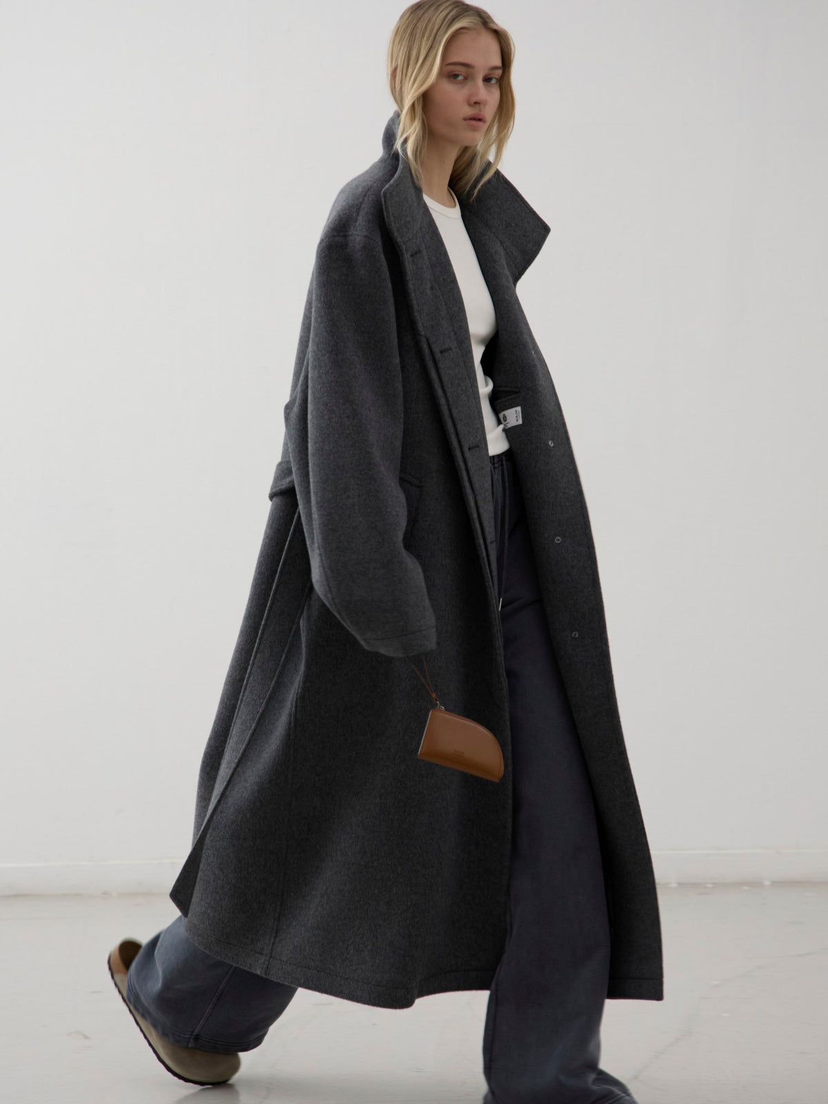 Cashmere High-neck Coat_charcoal