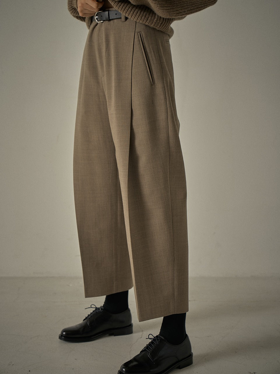 Round Wool Pants_cocoa brown