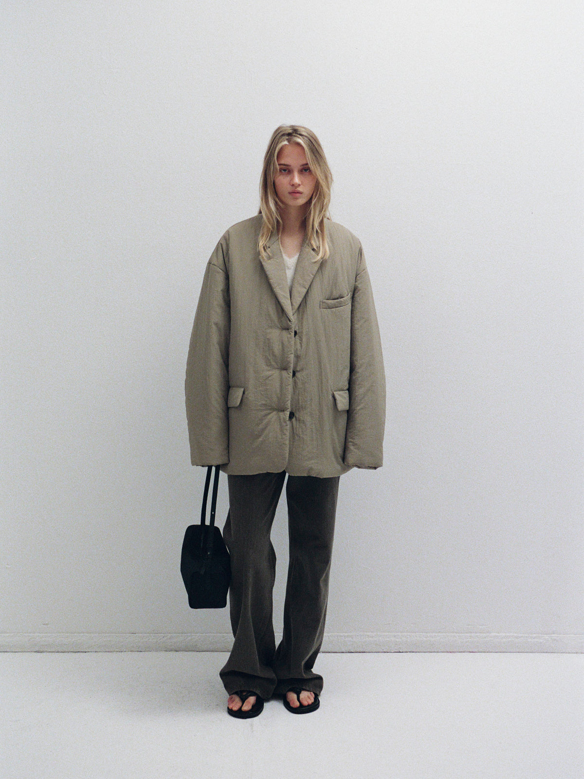 Padded Curved-Sleeve Blazer_mocha
