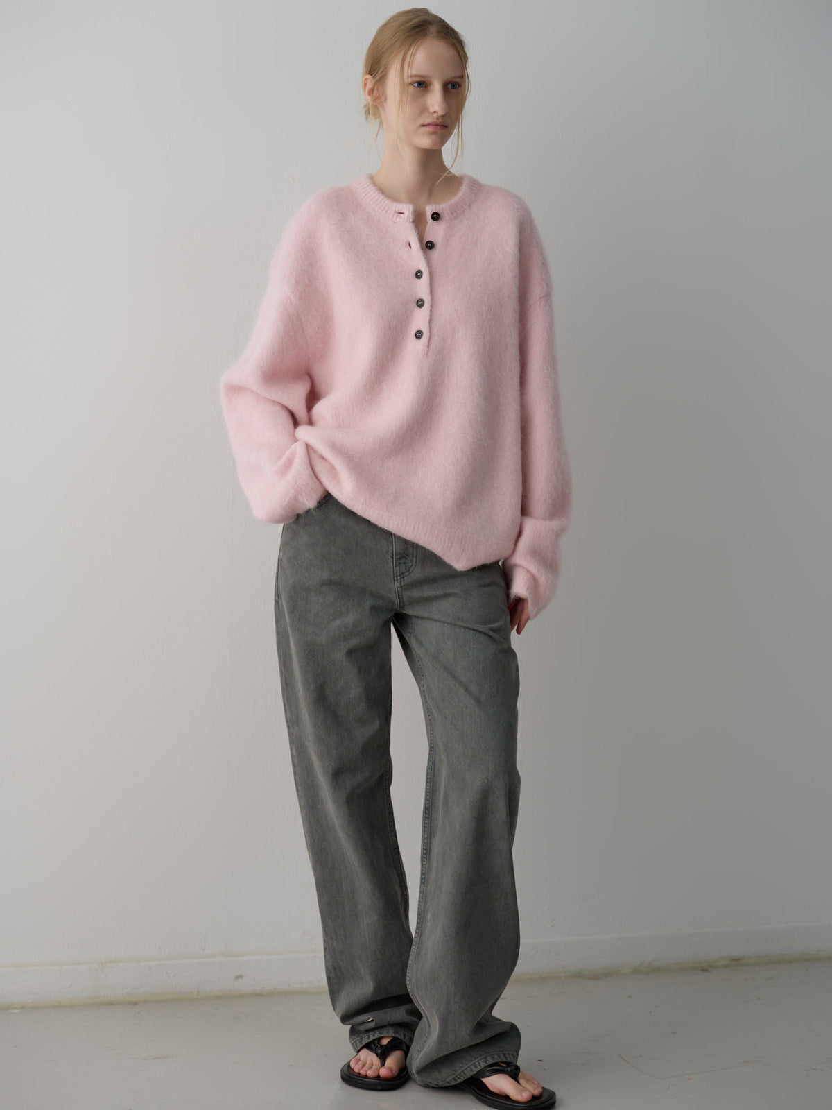 Alpaca Henley Neck Sweater_pink