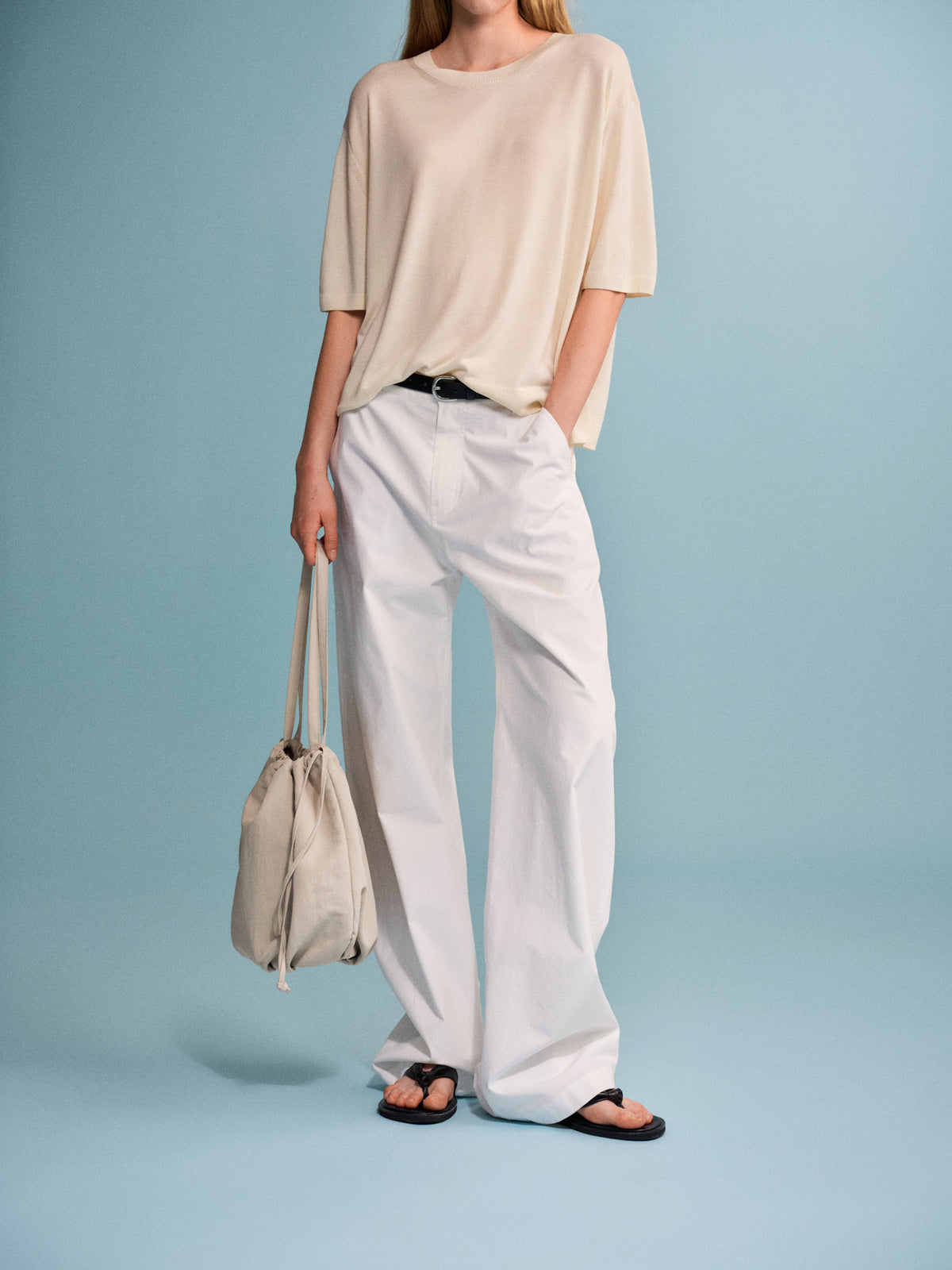 Round Curved Pants_white