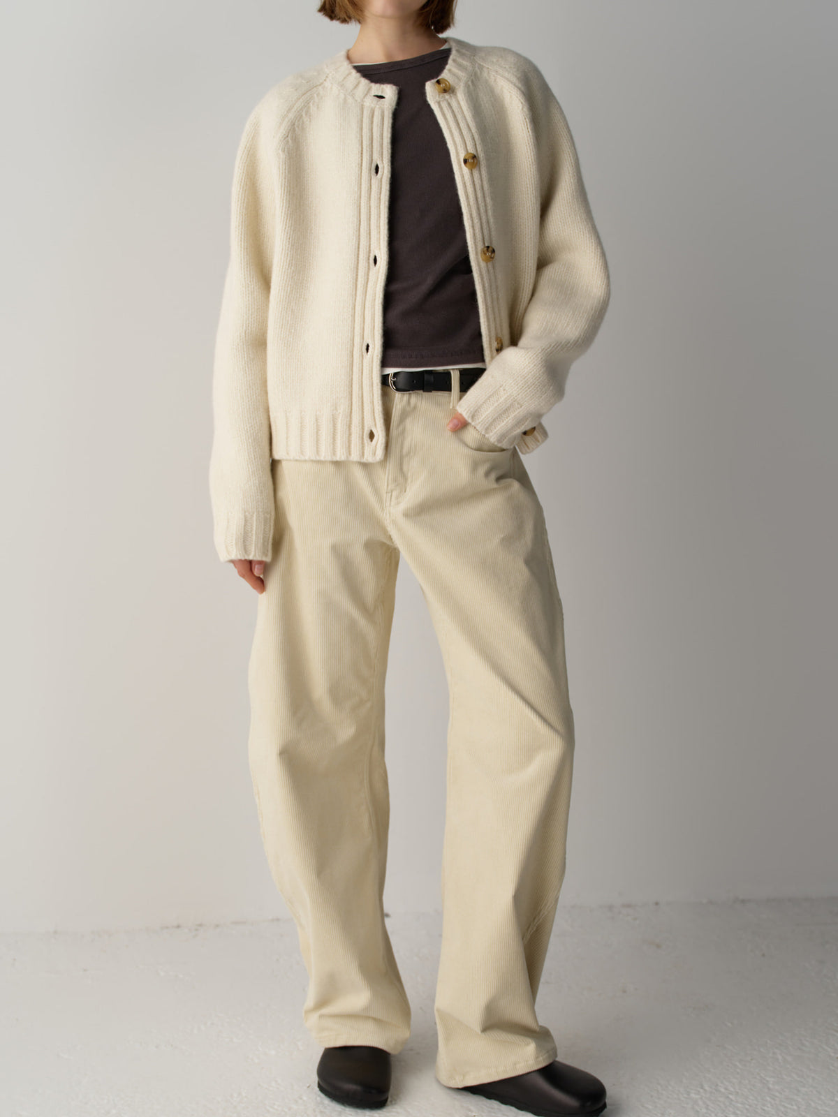 Essential Raglan Cardigan_ivory