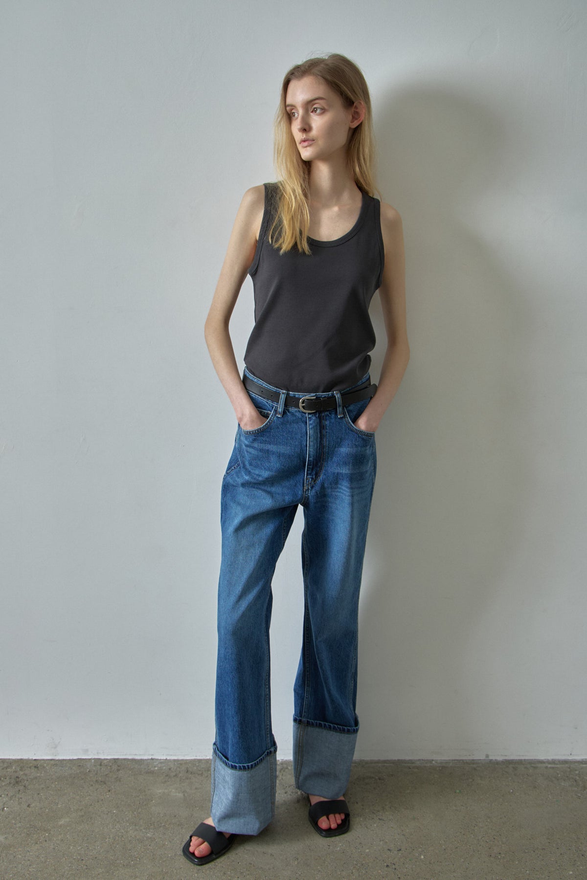 U-neck cotton sleeveless_5 colors