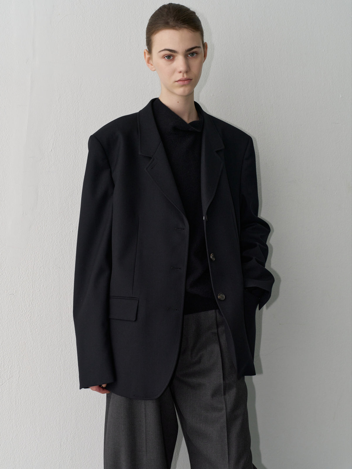 Timeless 3-Button Jacket_black