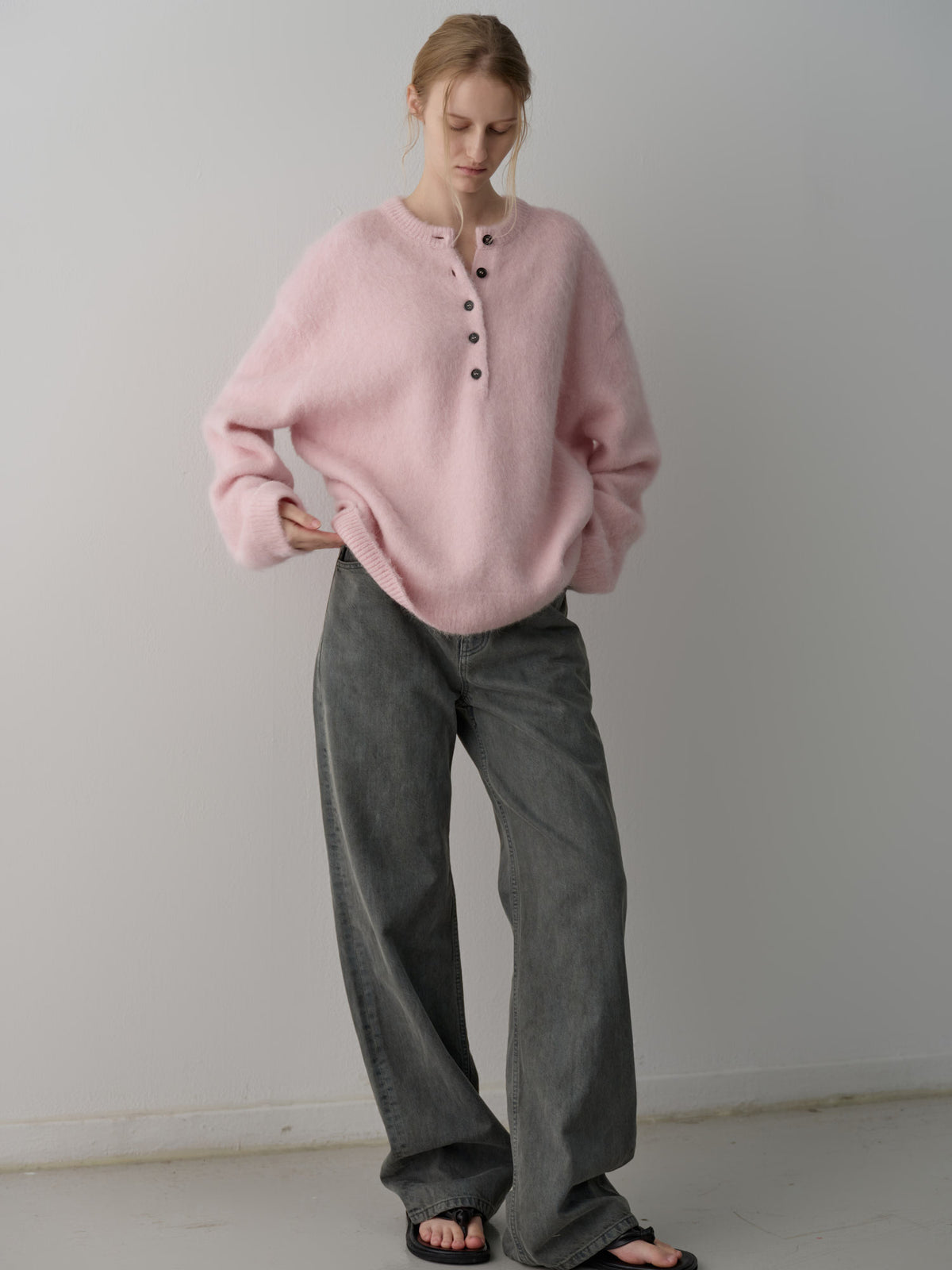Alpaca Henley Neck Sweater_pink