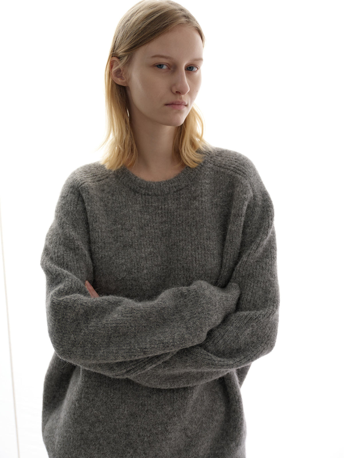 Alpaca Pullover Sweater_charcoal