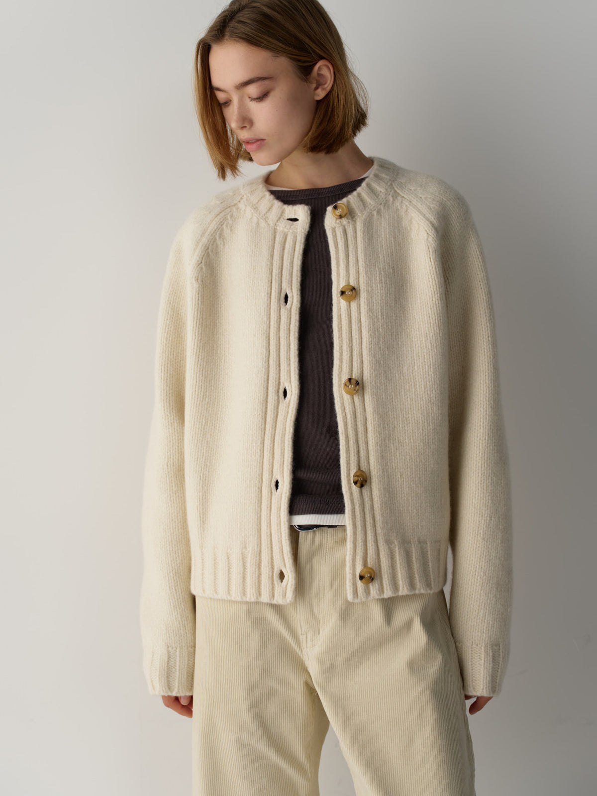 Essential Raglan Cardigan_ivory