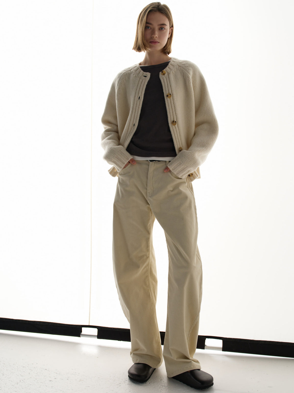Essential Raglan Cardigan_ivory