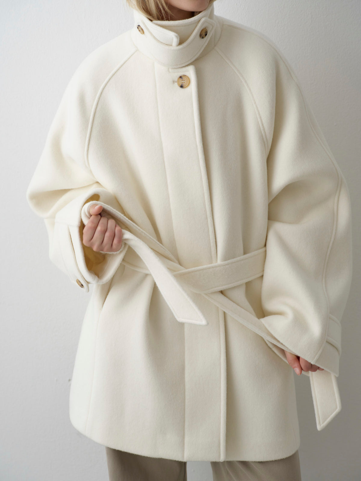 Cashmere Belted Half Coat_ivory