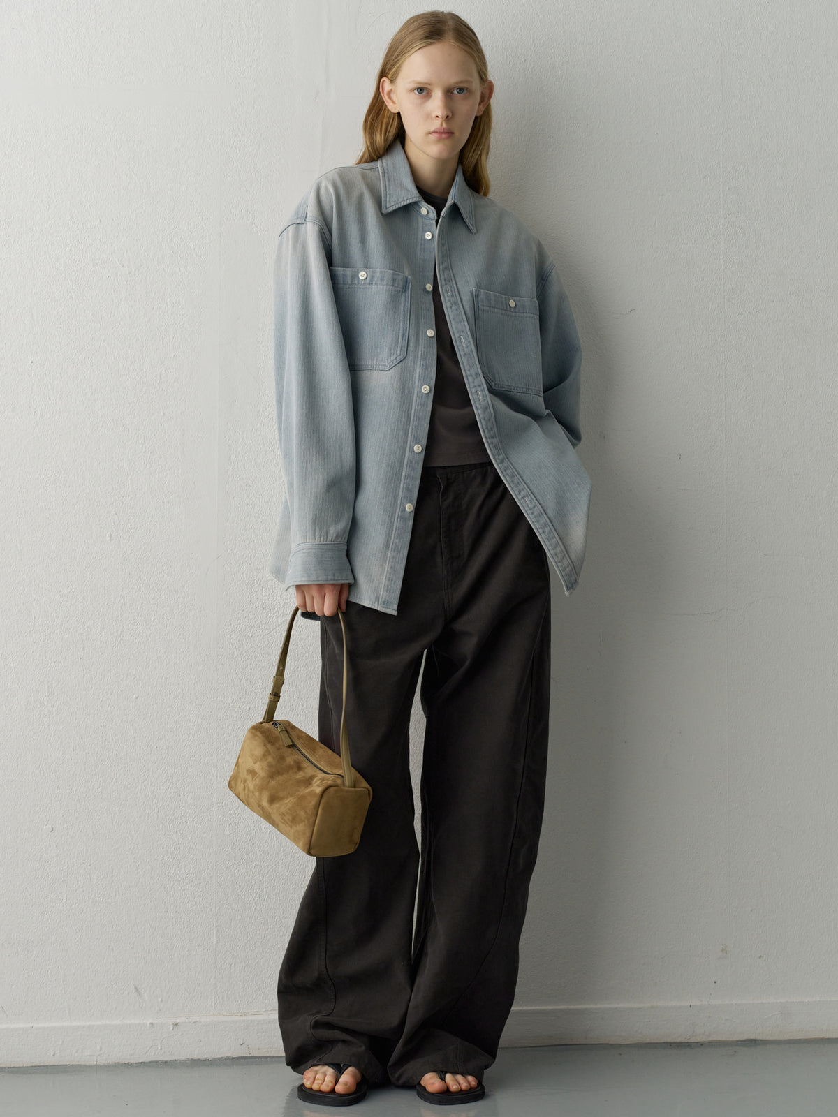 Out-Pocket Denim Shirt_light indigo