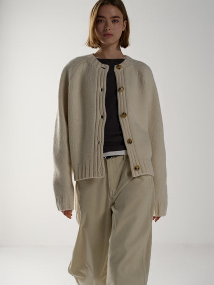 Essential Raglan Cardigan_ivory