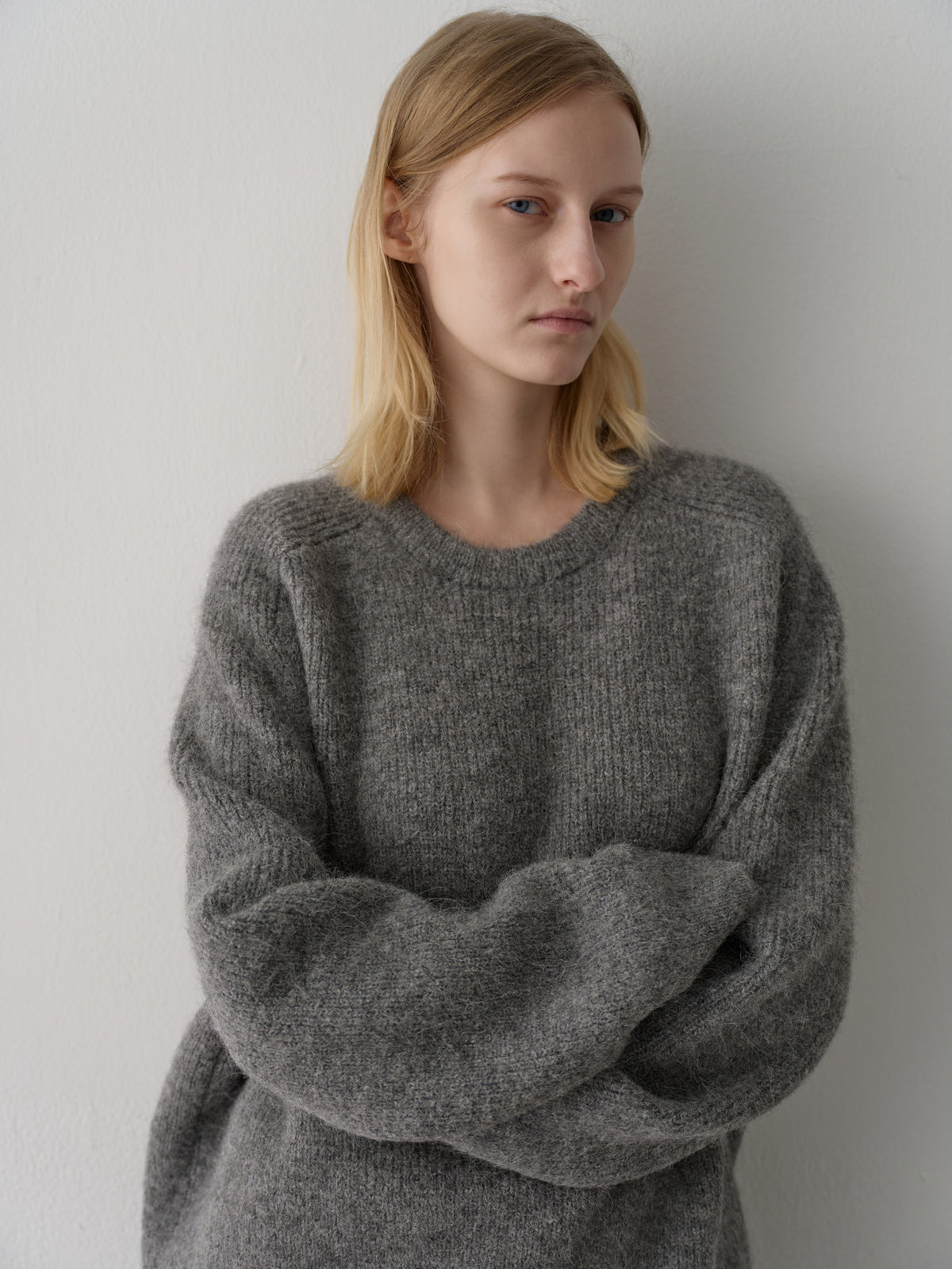 Alpaca Pullover Sweater_charcoal