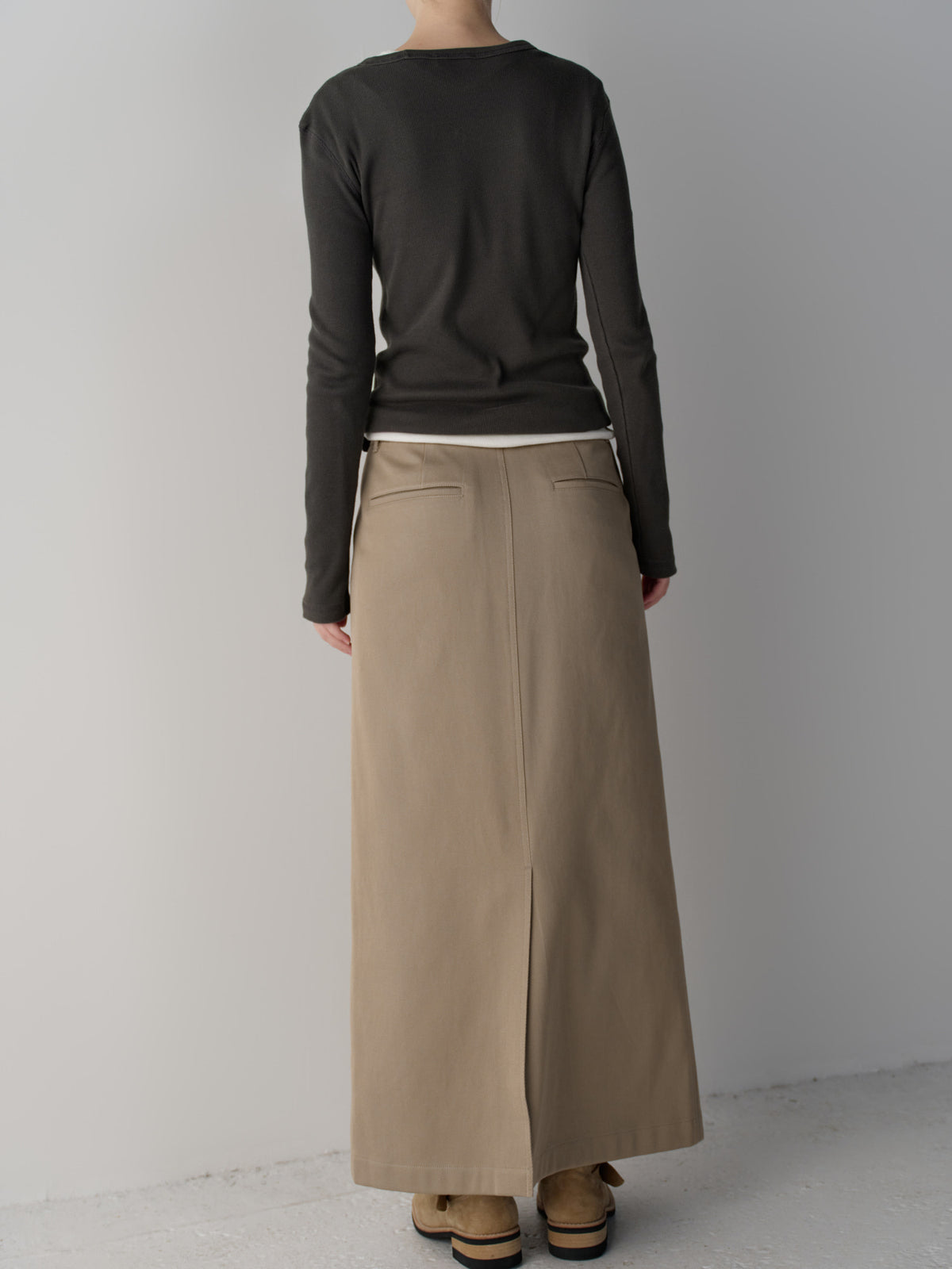 Classic Cotton Two-Tuck Skirt_olive beige