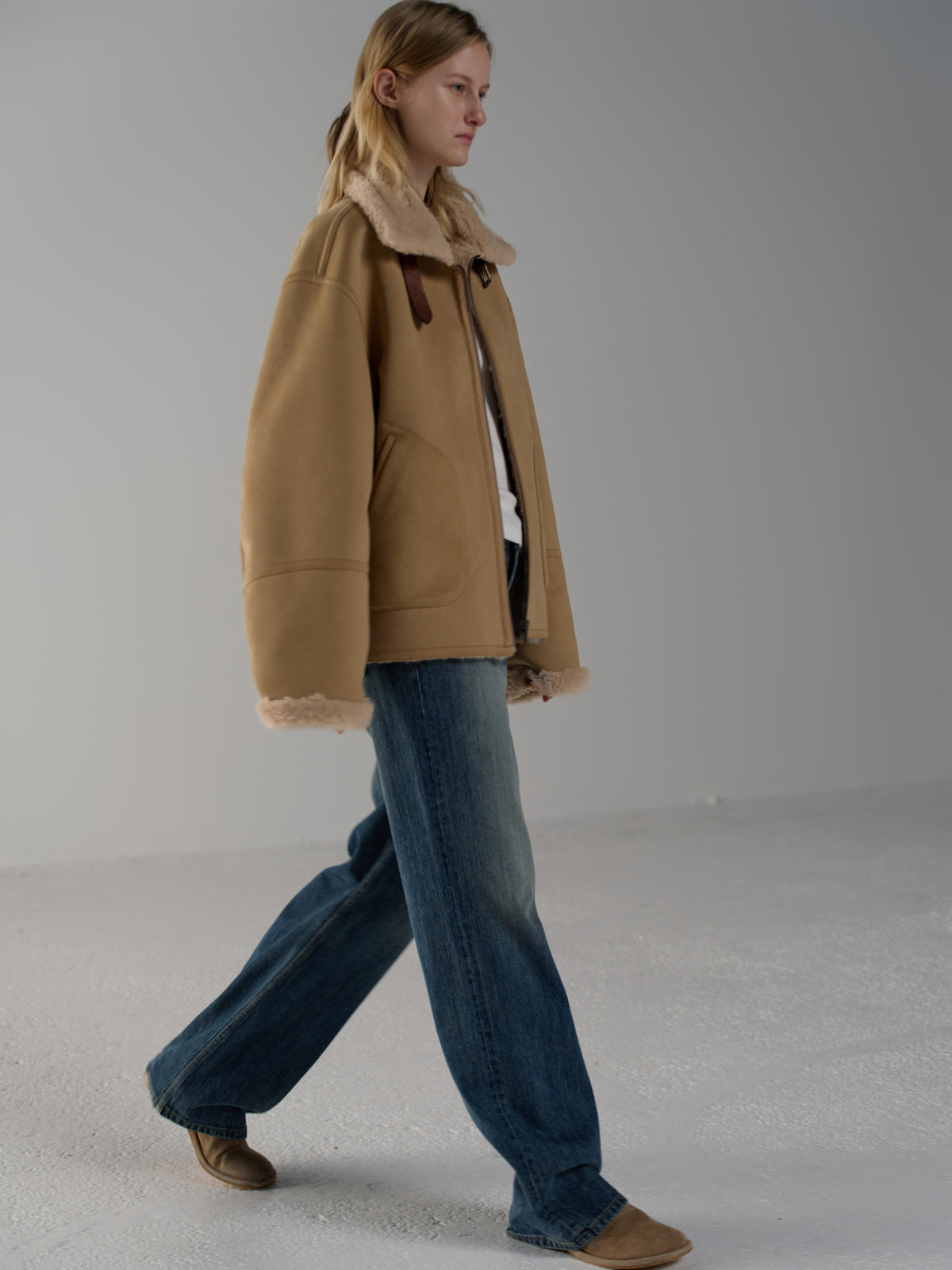 Lambswool Suede Mustang_beige