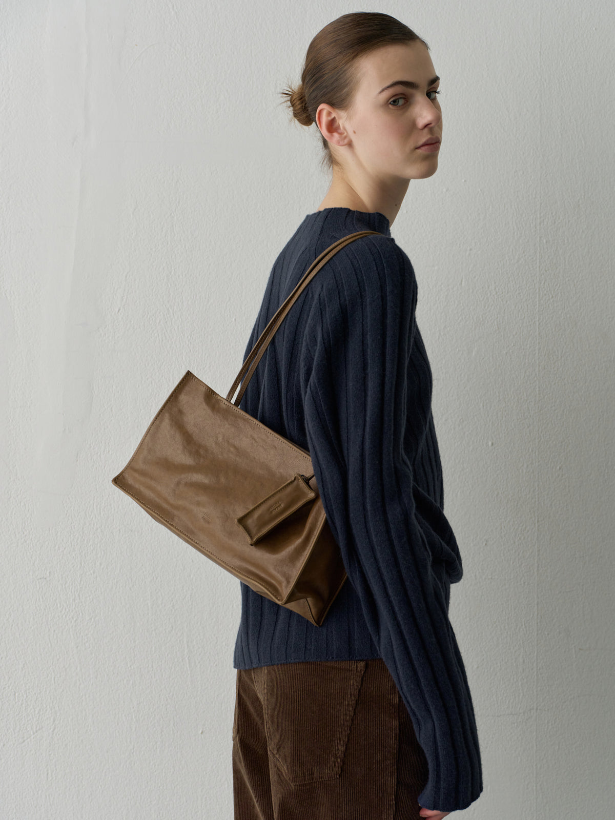 Willow Zipper Shoulder Bag_olive