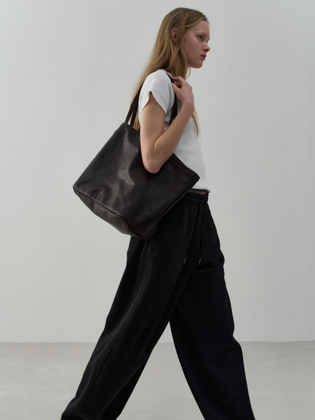 Curved Sweat Pants_black