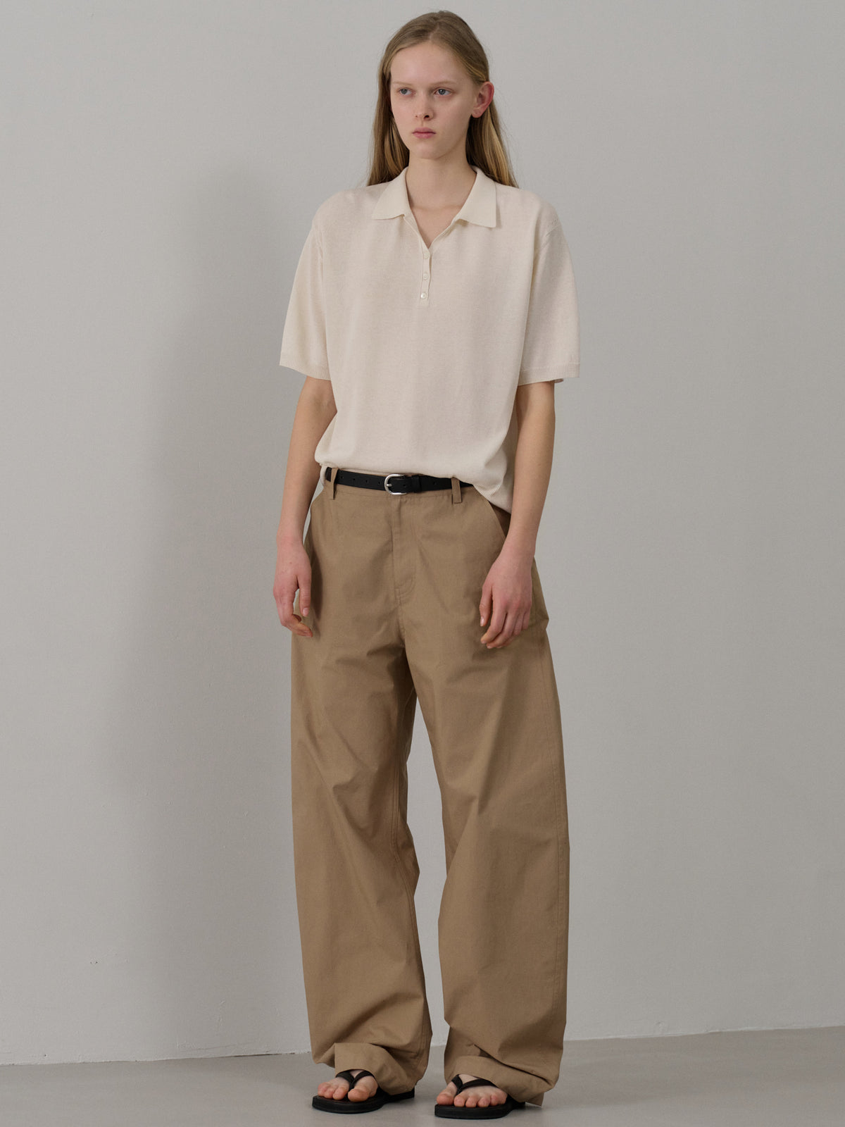 Round Curved Pants_almond beige