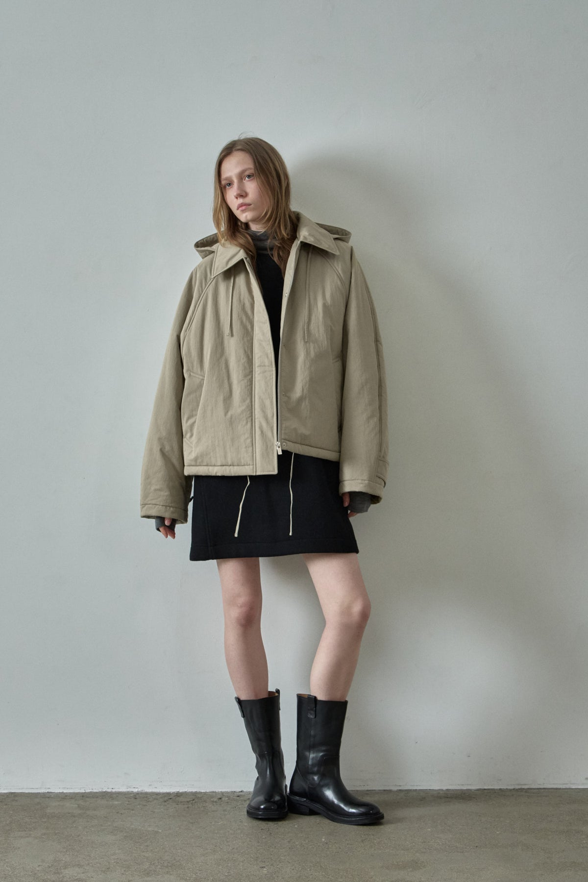 Minimal Hooded Padded Jacket_beige