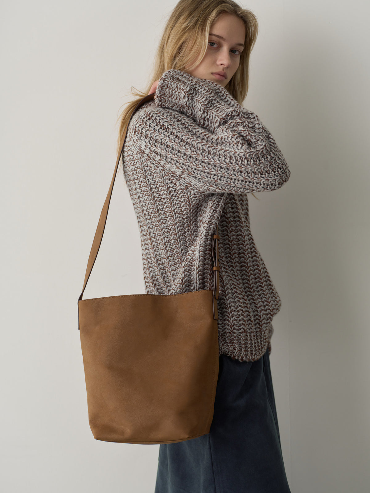 Antique Shepherd Bag_olive brown