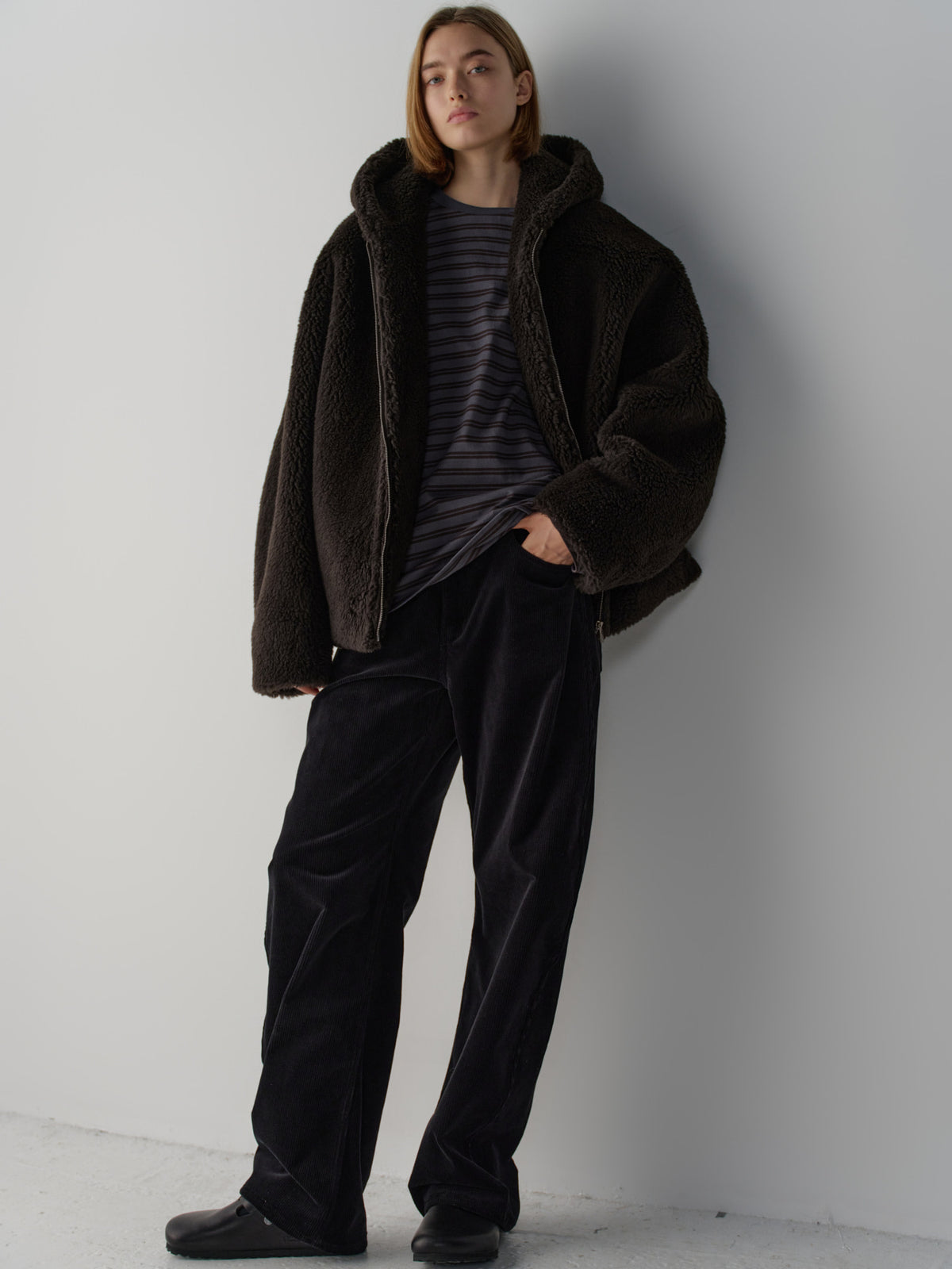 Lambswool hooded jumper_brown
