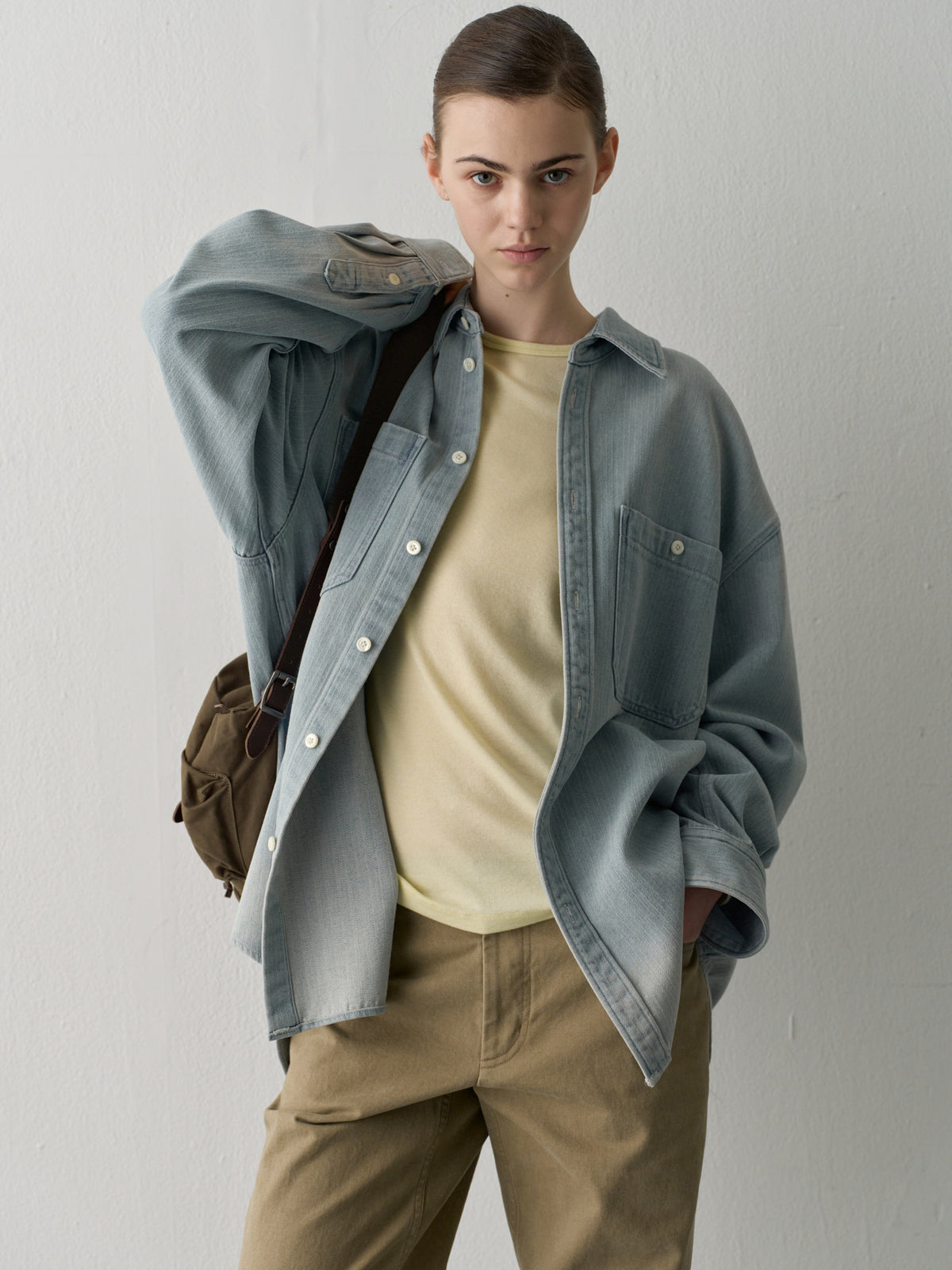 Out-Pocket Denim Shirt_light indigo