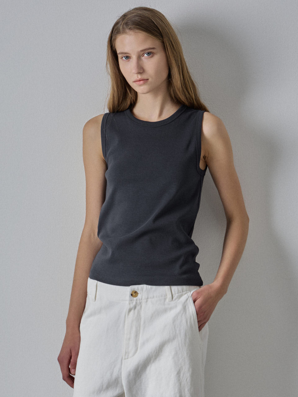 Crewneck cotton sleeveless_4color