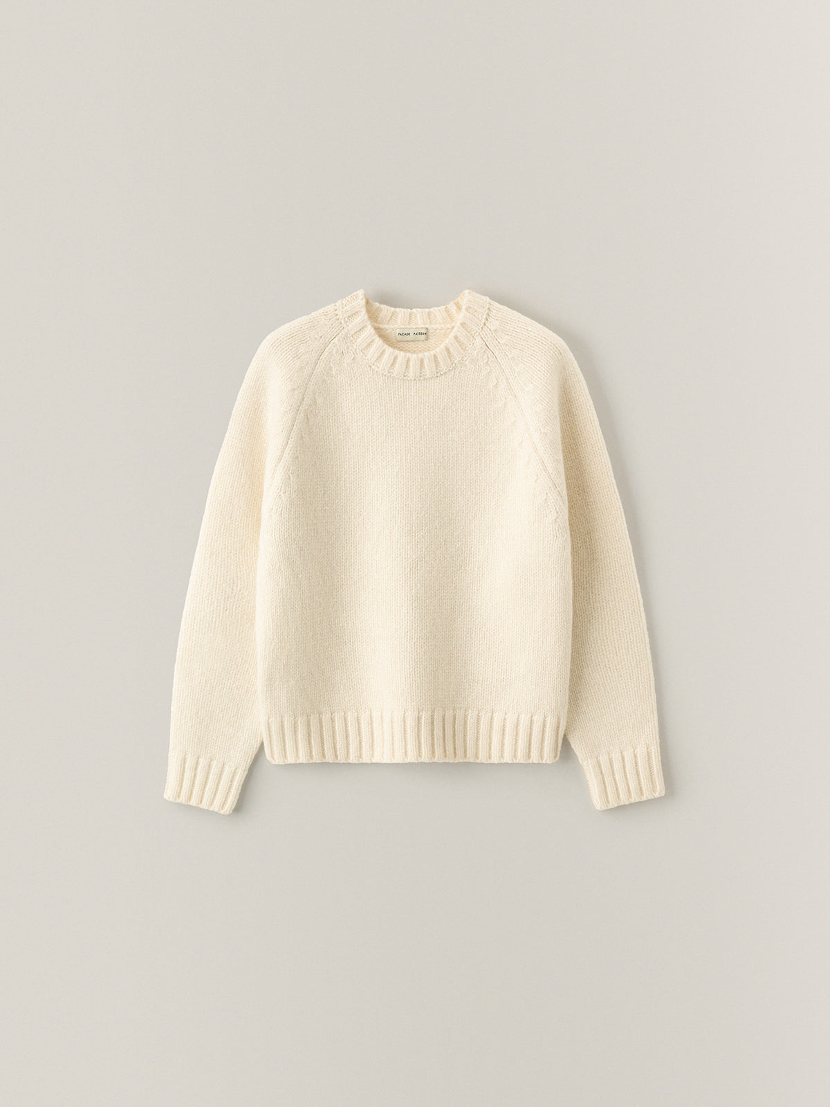 Essential Raglan Sweater_ivory