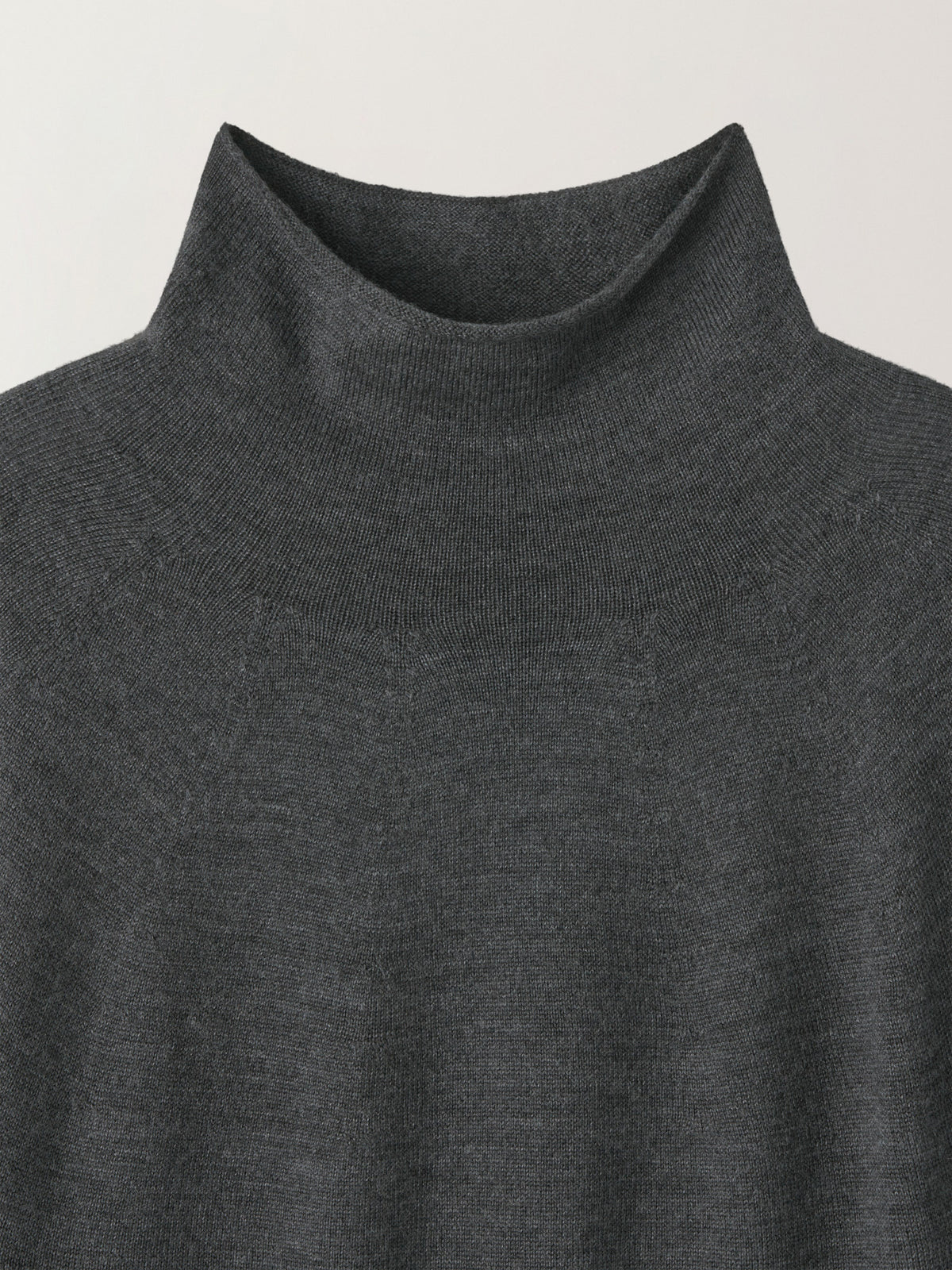 [11/25 Pre-order] Merino Wool Mock Neck Knit_charcoal