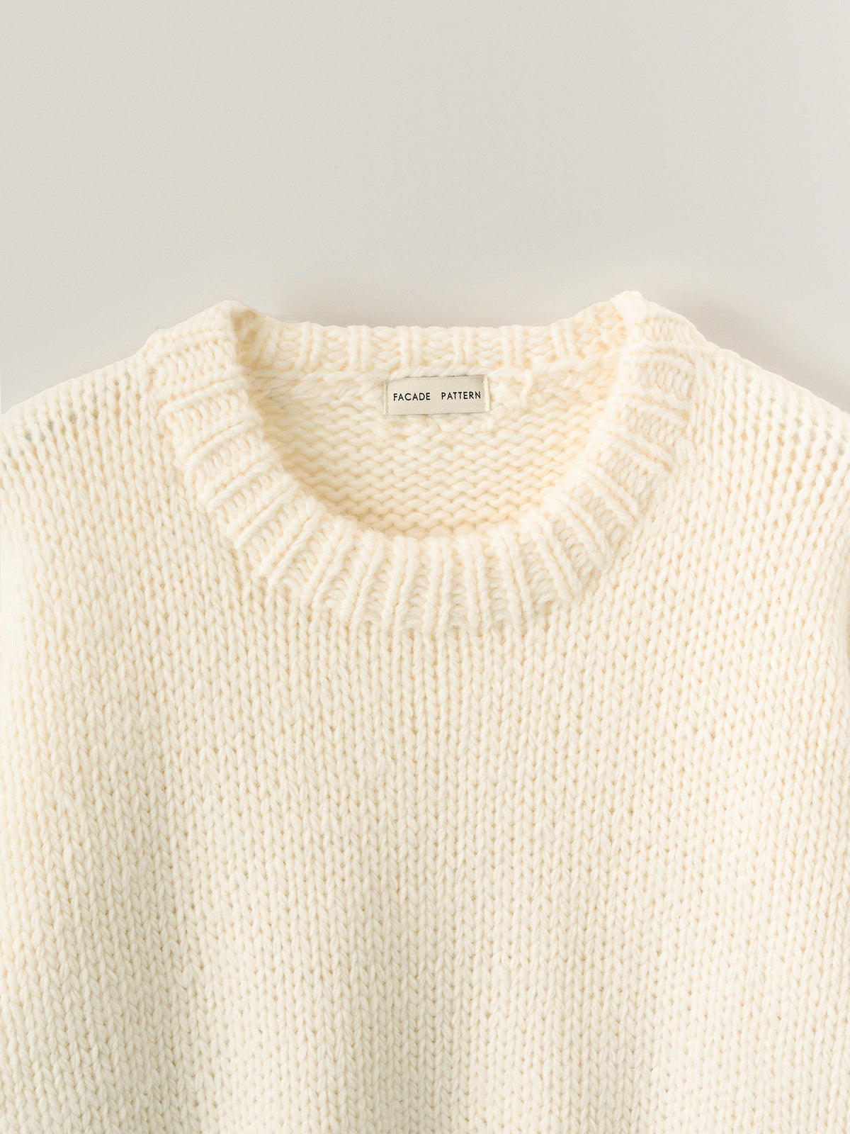 Handmade Round-neck Sweater_ivory