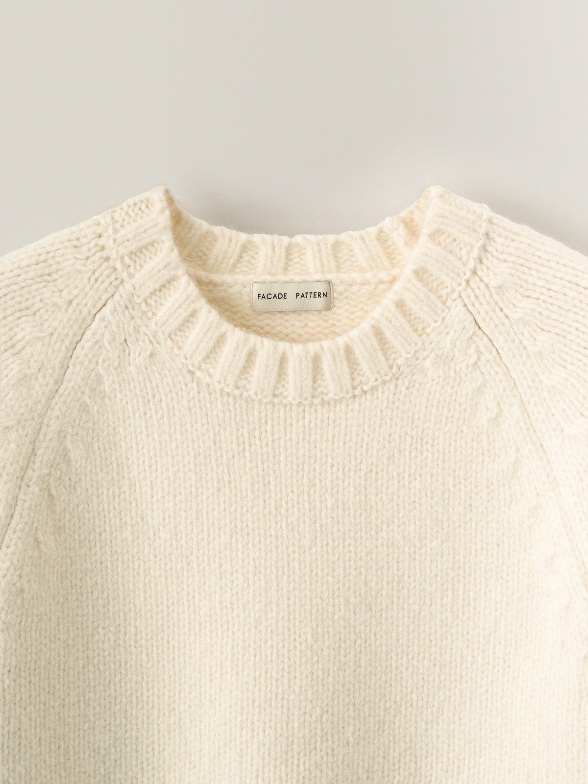 Essential Raglan Sweater_ivory
