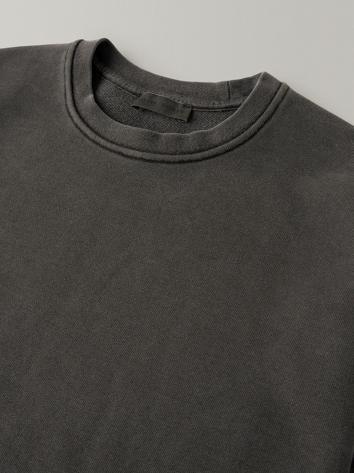 Oversized Fit Pigment Sweatshirt_charcoal