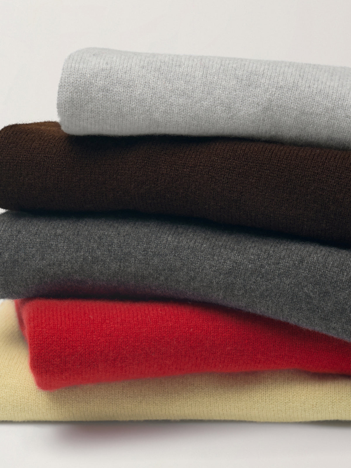 Cashmere Deep V-Neck Knit_dark brown