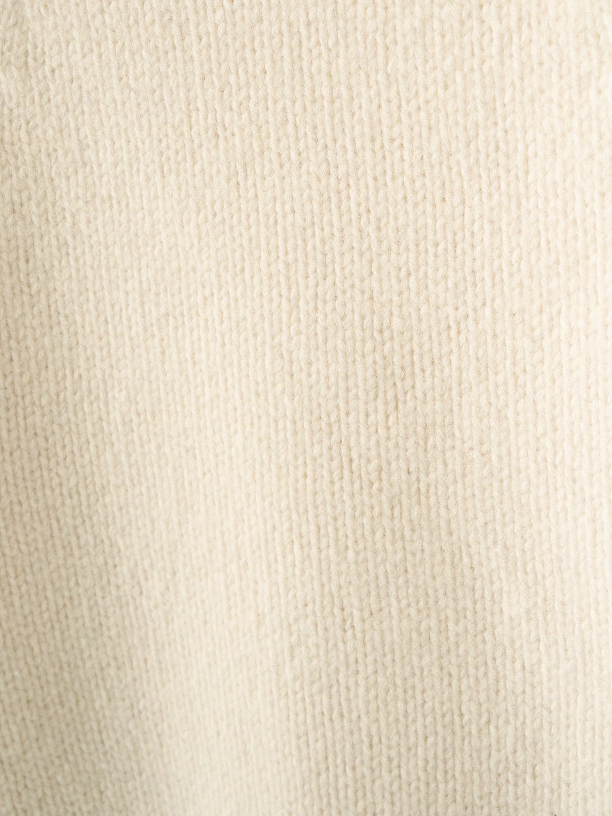 Essential Raglan Sweater_ivory