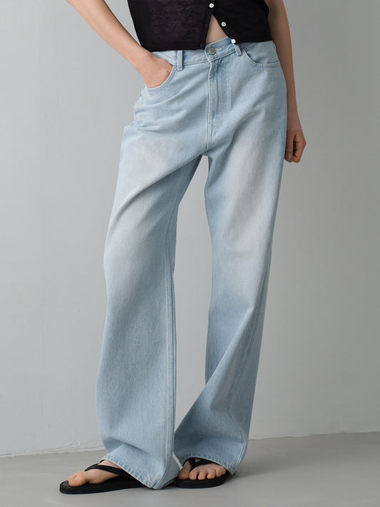 High-Waist Straight Jeans_pale indigo