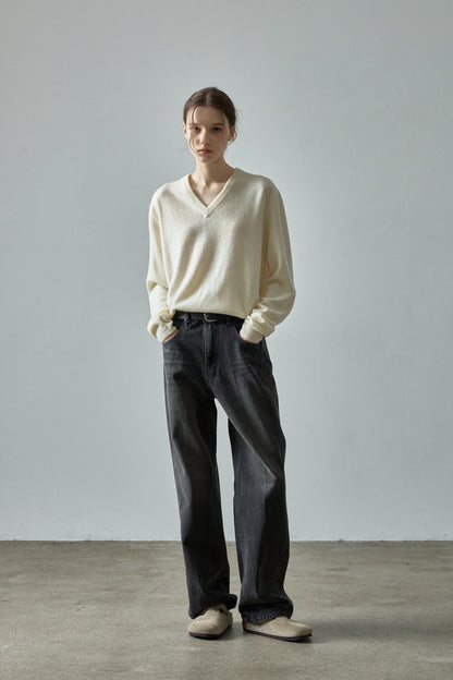 Essential V-neck Knit_ivory