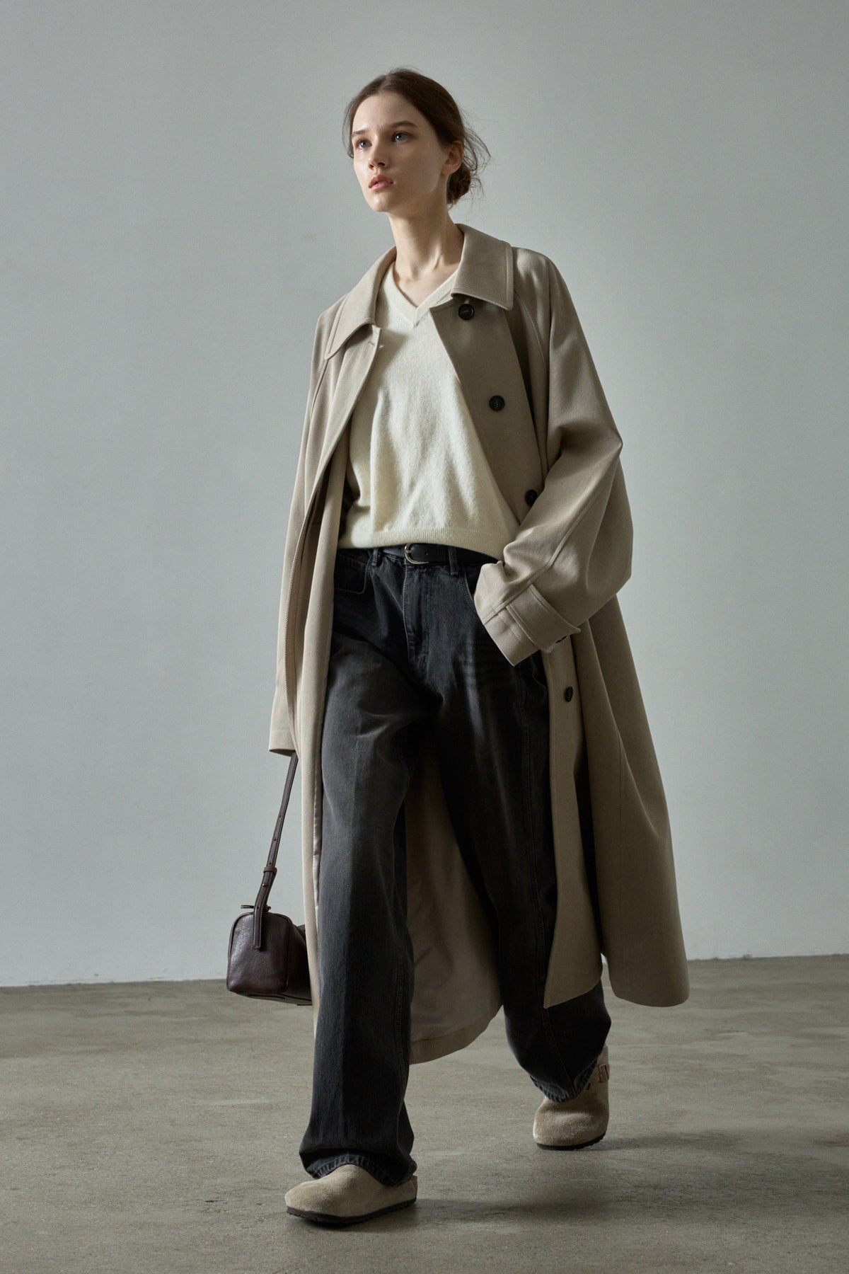 Essential V-neck Knit_ivory